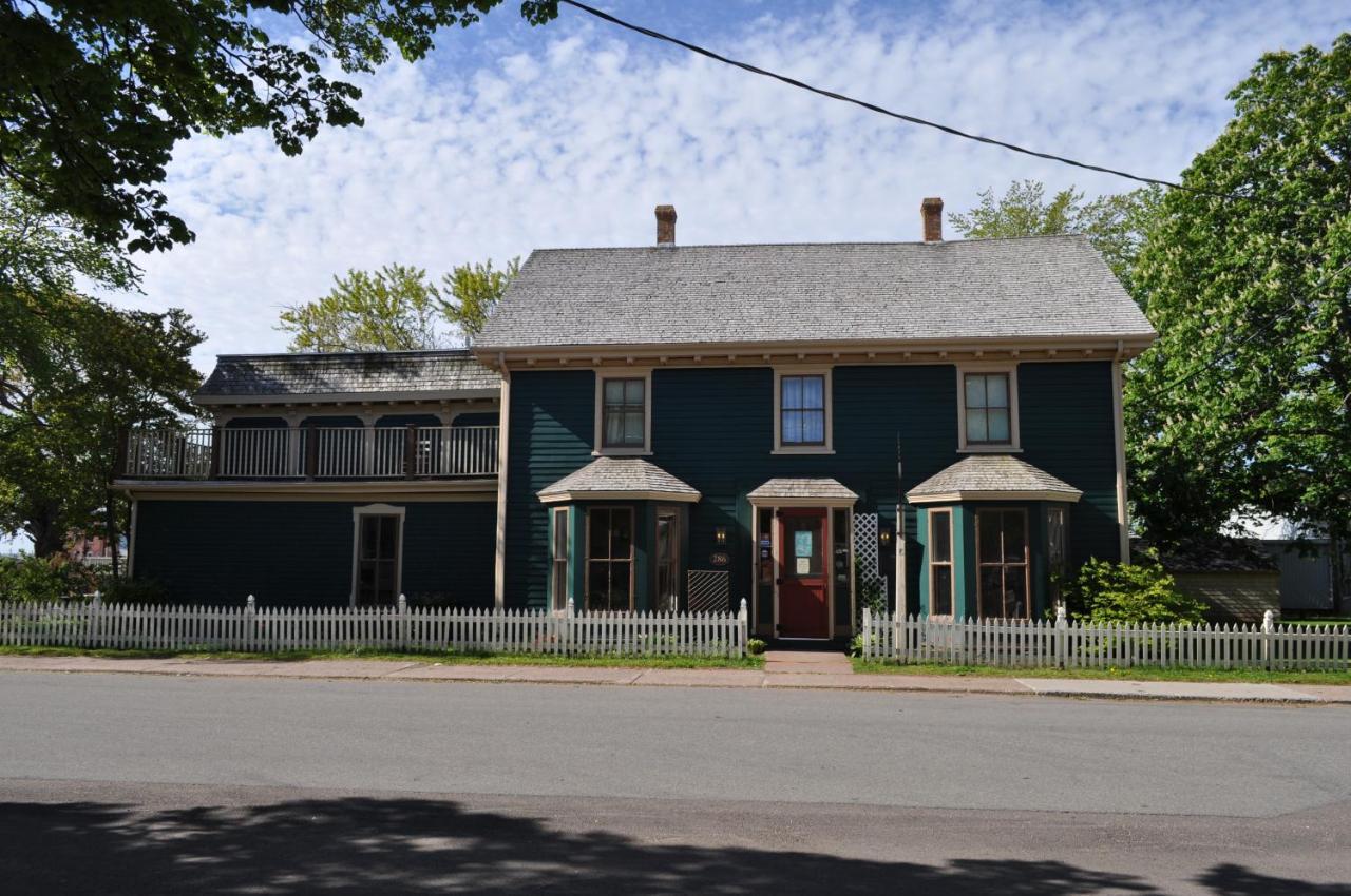 Holman'S Heritage Suites Summerside Zewnętrze zdjęcie